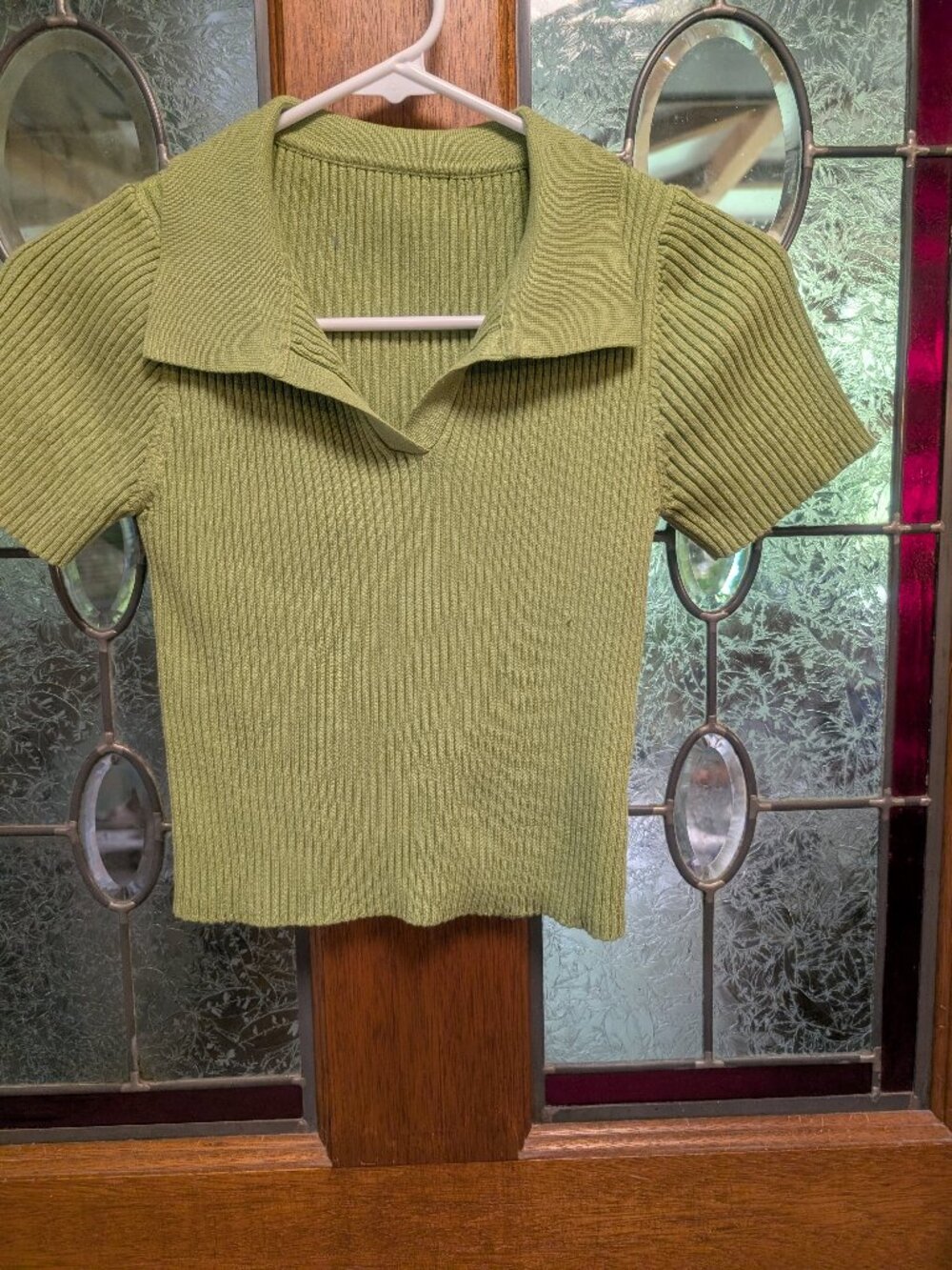 Womens knit short sleeve top, size Small